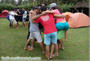 Permainan Team Building