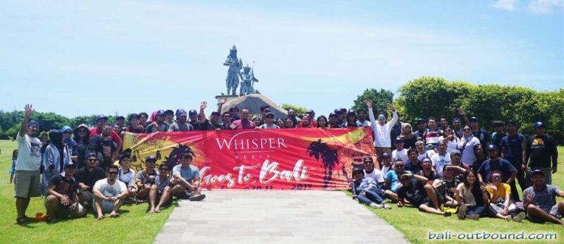 Whisper Media Perusahaan