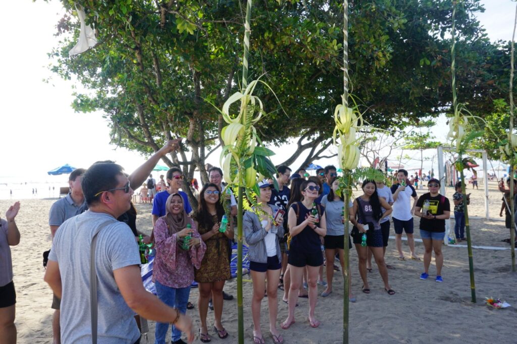membuat penjor amazing bali race
