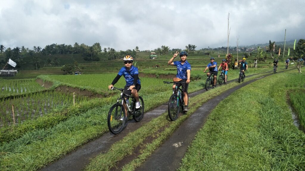 bersepeda di Bali