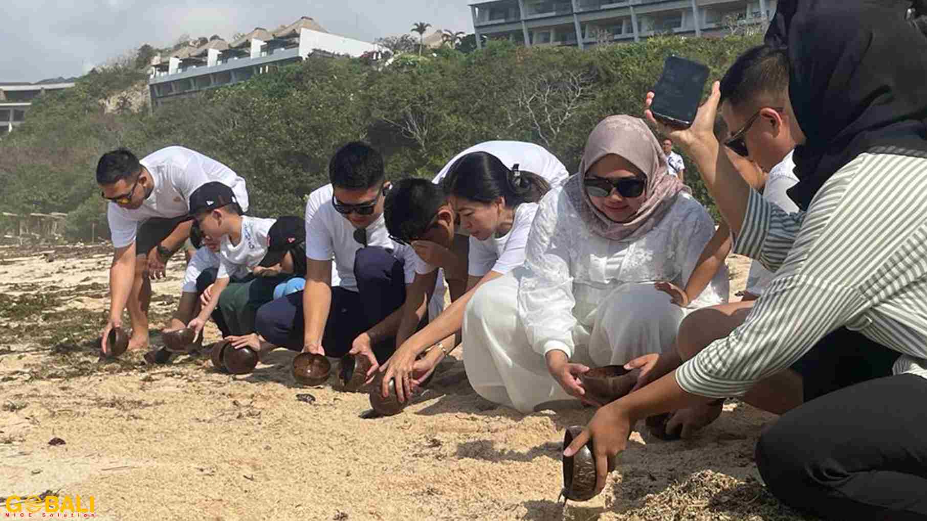 Lepas Tukik Nusa Dua