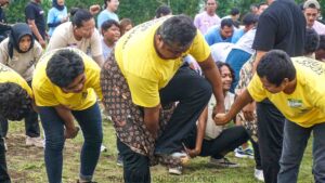 Estafet Sarung