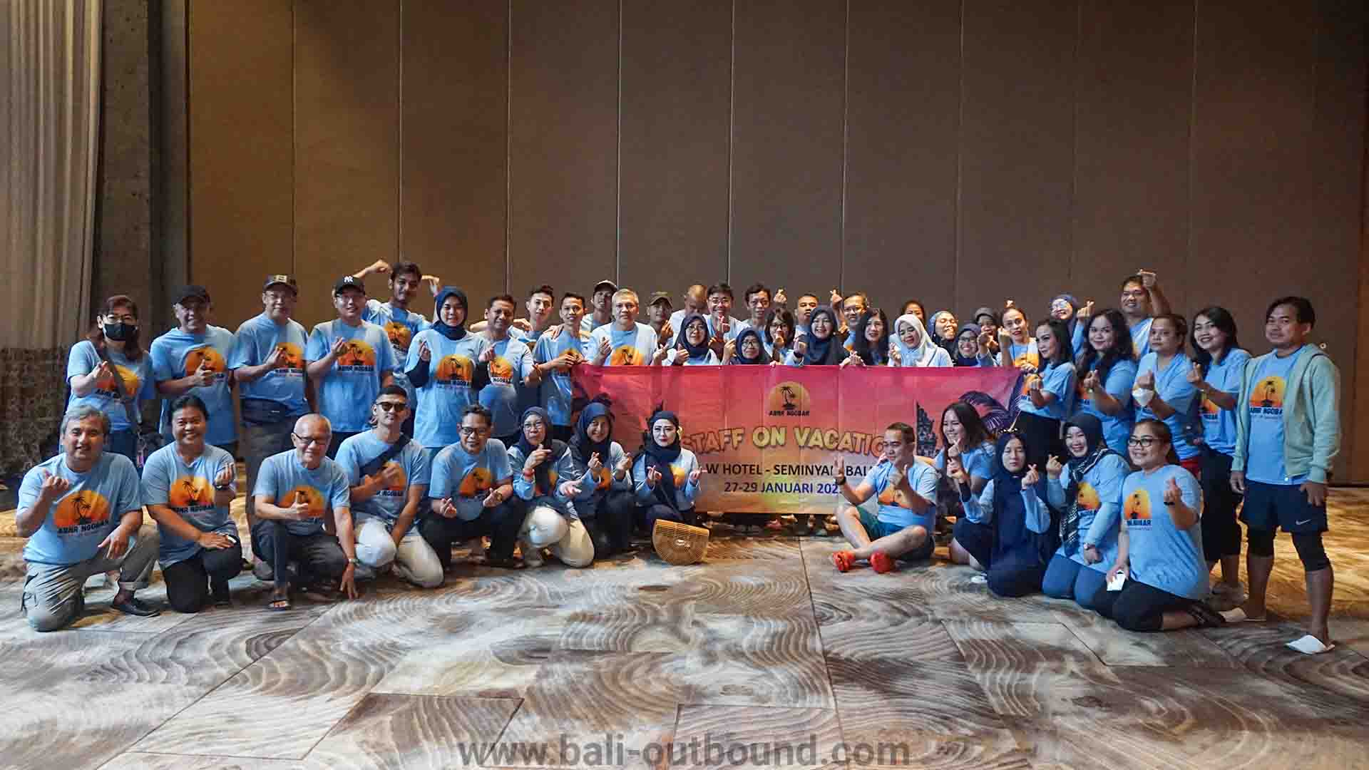 Outing Indoor Team Building