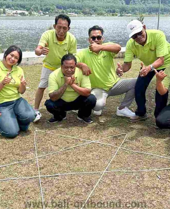 bali capacity building star helium kolaborasi tim