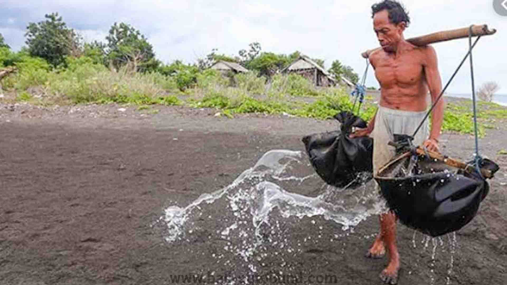 Pembuatan Garam Tradisional Bali